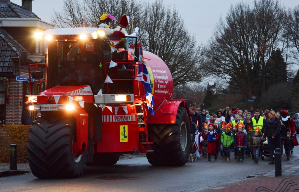 Sinterklaas-Zwarte-Piet-1